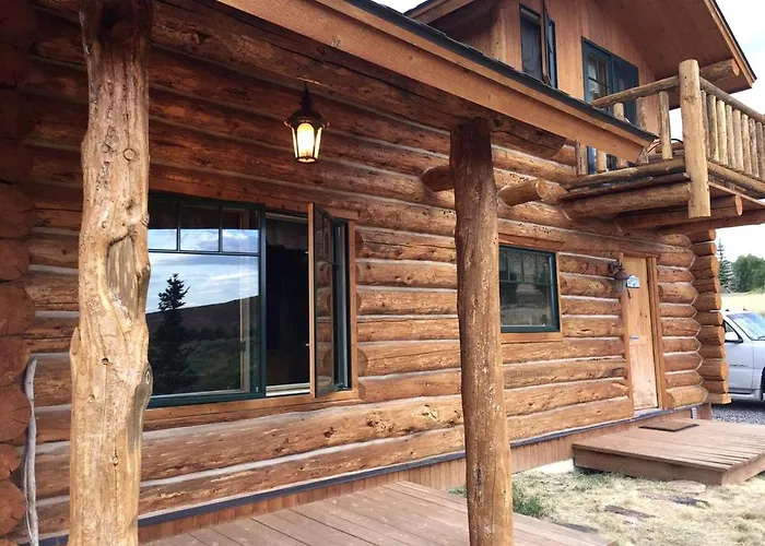 Rustic Riverside With Hot Tub In Dubois, Wyoming *